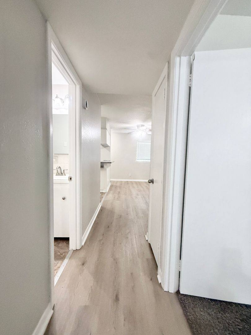Apartment for rent at 201 S Kaysie St, Angleton, TX 77515