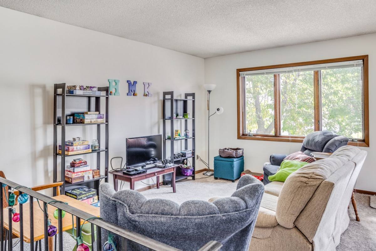 Apartment for rent at 721 10th Ave SE, Minneapolis, MN 55414