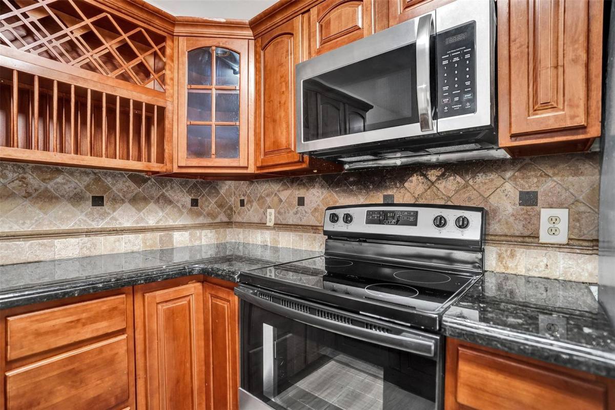 Townhouse for rent at 4872 NW 95th Ave, Fort Lauderdale, FL 33351