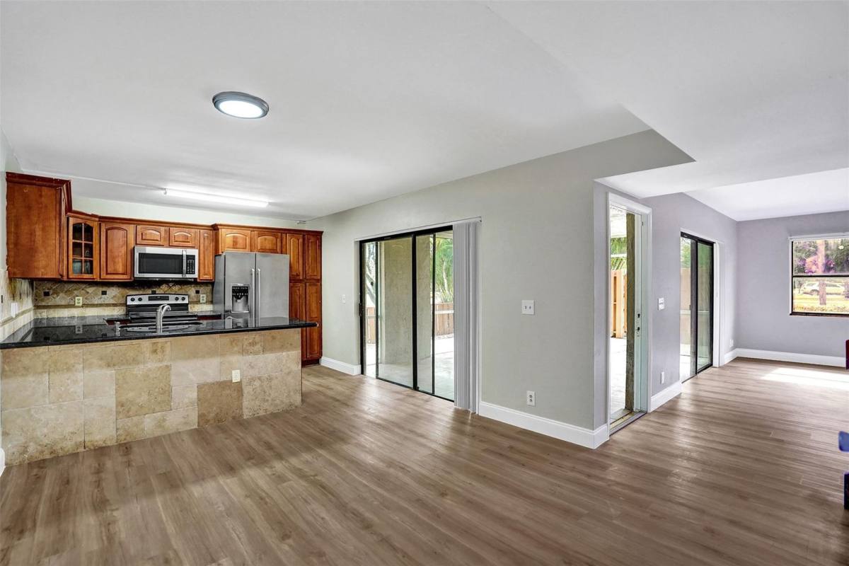Townhouse for rent at 4872 NW 95th Ave, Fort Lauderdale, FL 33351