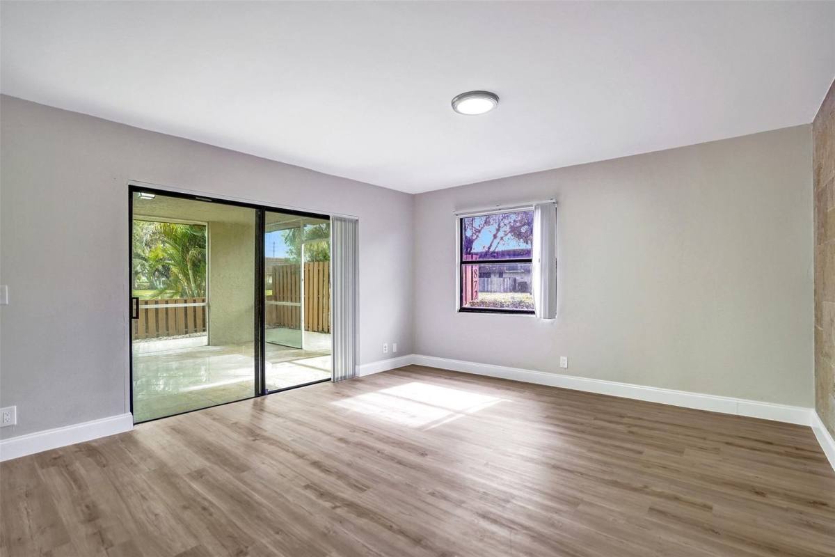 Townhouse for rent at 4872 NW 95th Ave, Fort Lauderdale, FL 33351
