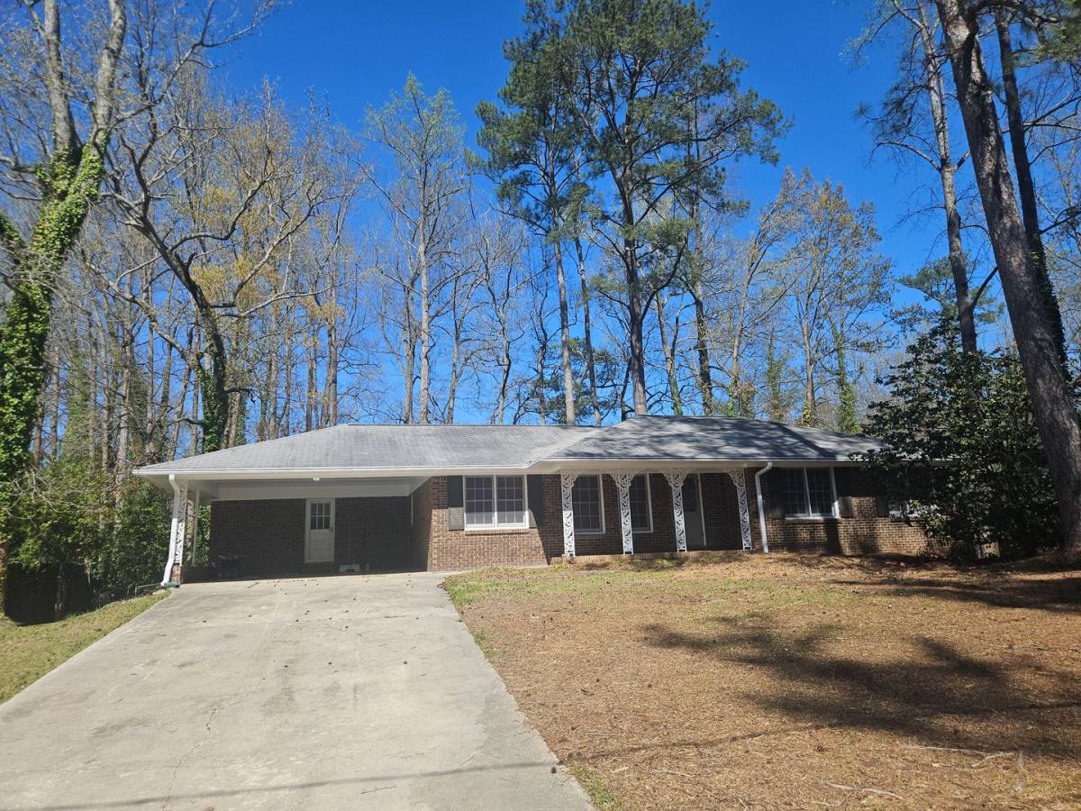 House for rent at 1550 Greenbrook Dr, Austell, GA 30168