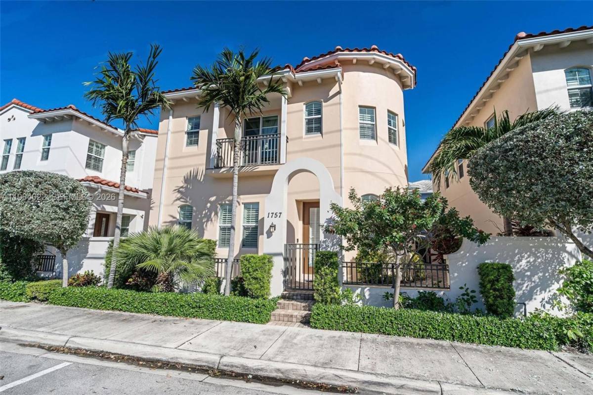 House for rent at 1757 NE 9th St, Fort Lauderdale, FL 33304