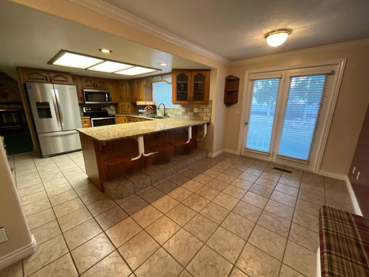 Apartment for rent at 5859 S 3500 W, Roy, UT 84067