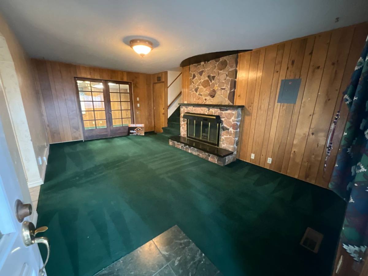 Apartment for rent at 5859 S 3500 W, Roy, UT 84067