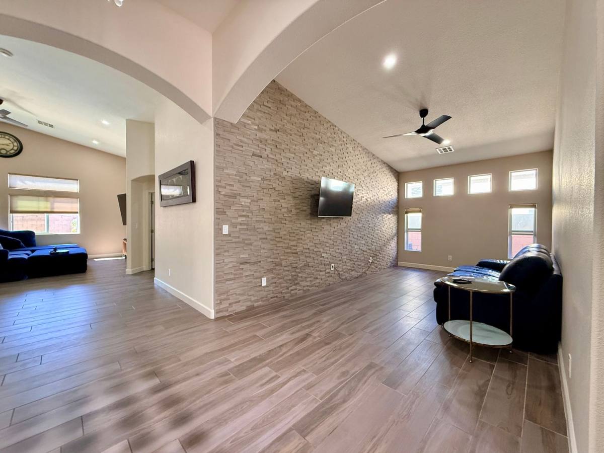 House for rent at 8565 Hogan Falls, Las Vegas, NV 89123