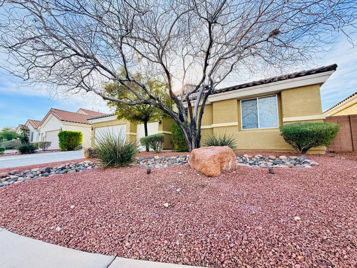 House for rent at 8565 Hogan Falls, Las Vegas, NV 89123