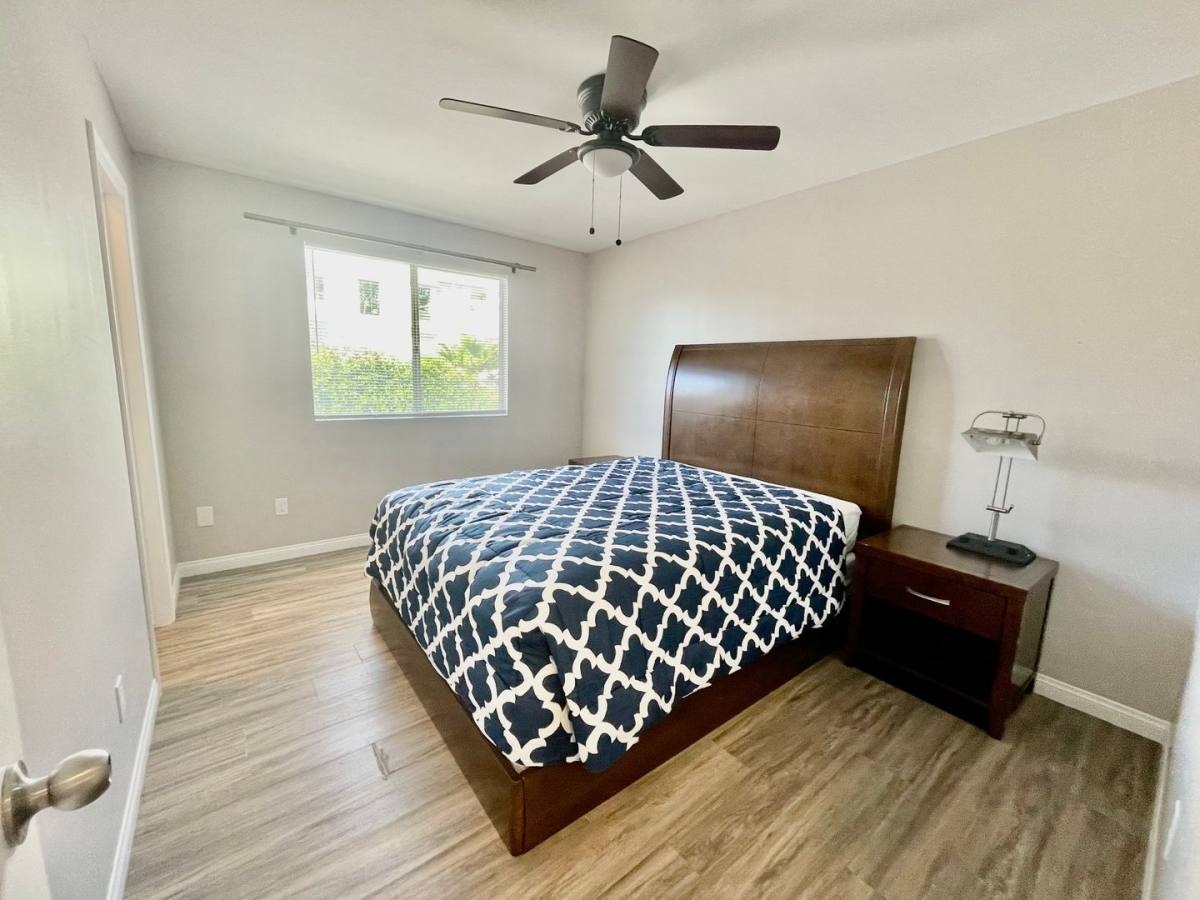 Apartment for rent at 3552 Front St, San Diego, CA 92103