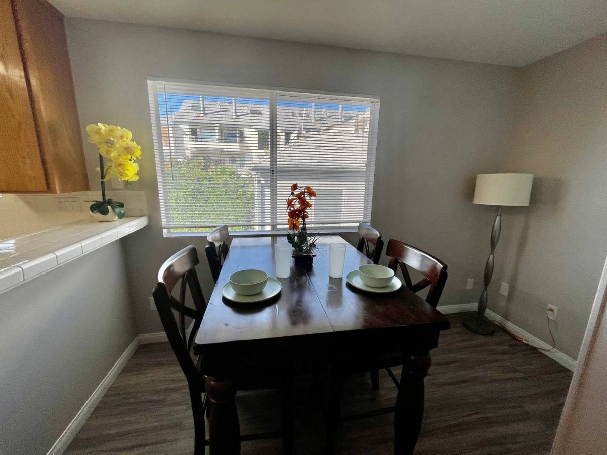 Apartment for rent at 3552 Front St, San Diego, CA 92103