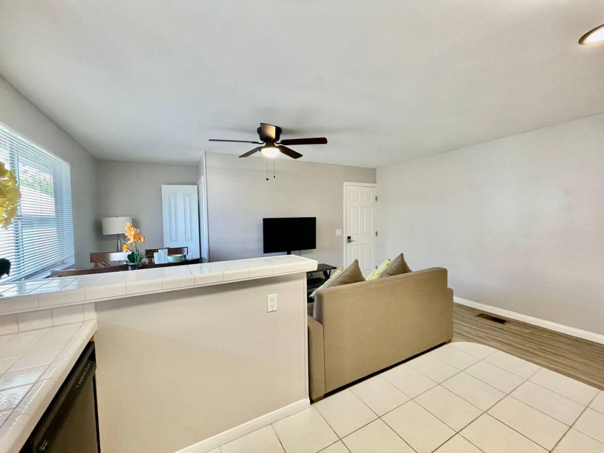 Apartment for rent at 3552 Front St, San Diego, CA 92103