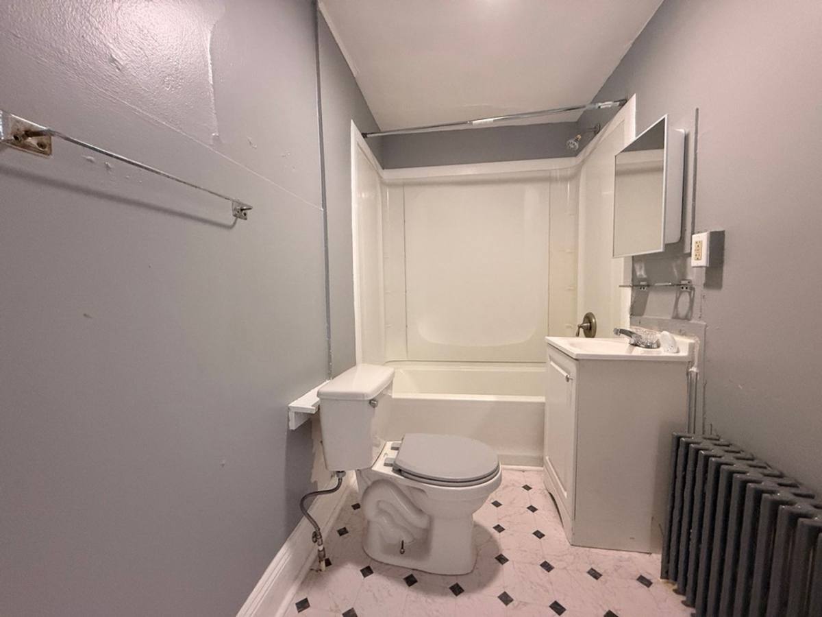 Apartment for rent at 265 N Laurel St, Bridgeton, NJ 08302