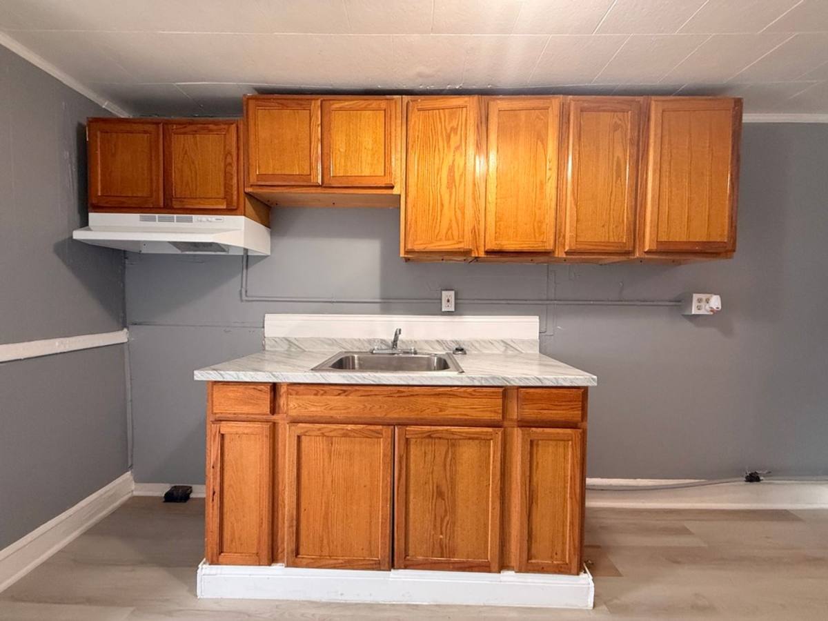 Apartment for rent at 265 N Laurel St, Bridgeton, NJ 08302