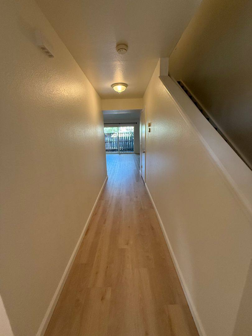 Townhouse for rent at 451 Tabor Ave, Fairfield, CA 94533