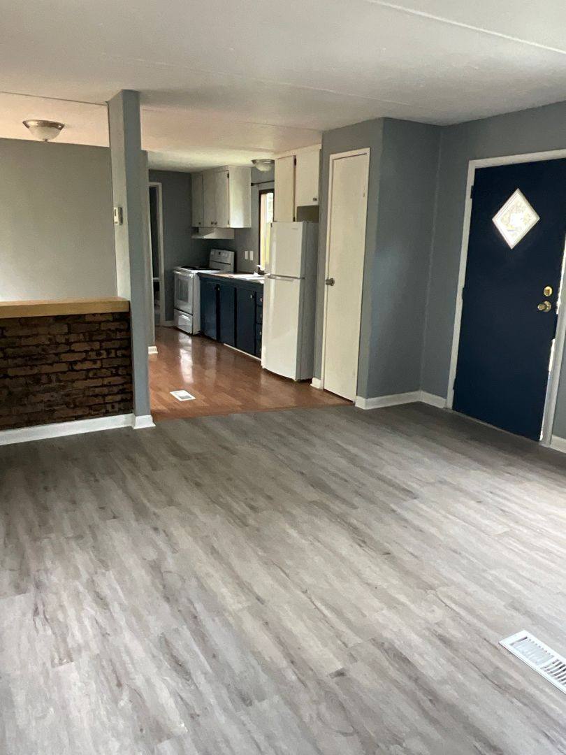 Apartment for rent at 1412 Colony Park Dr, Johnson City, TN 37604