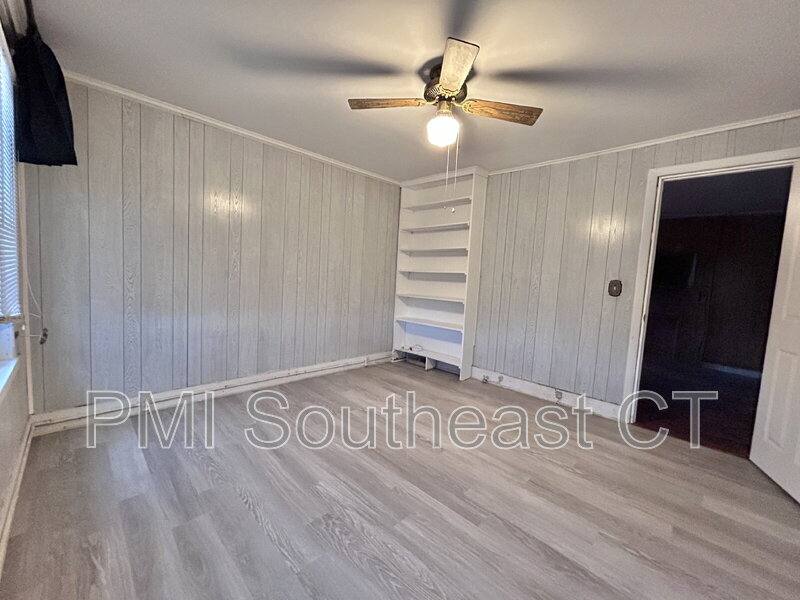 Apartment for rent at 121 Shaw St #1, New London, CT 06320