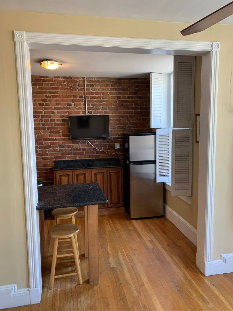 Apartment for rent at 48 Hereford St #3D, Boston, MA 02115