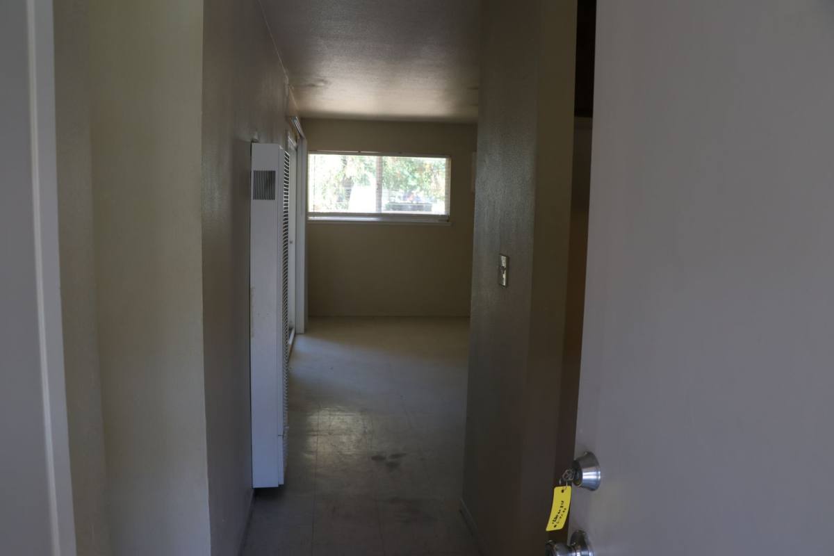 Apartment for rent at 3rd St, Merced, CA 95341