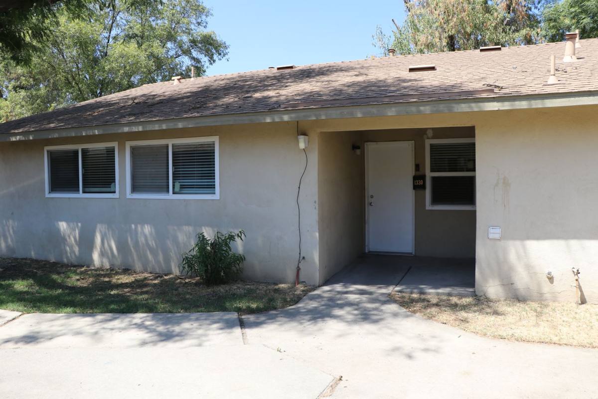 Apartment for rent at 3rd St, Merced, CA 95341