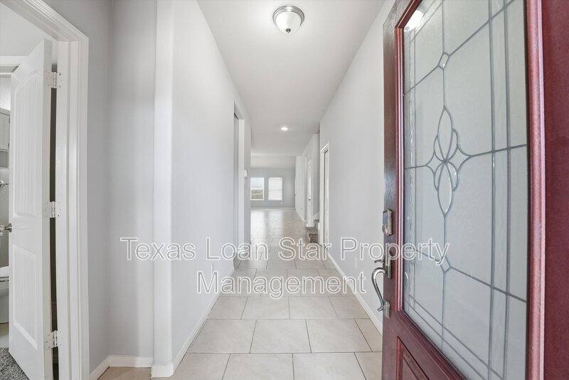 House for rent at 719 Longstreet Dr, Richmond, TX 77469