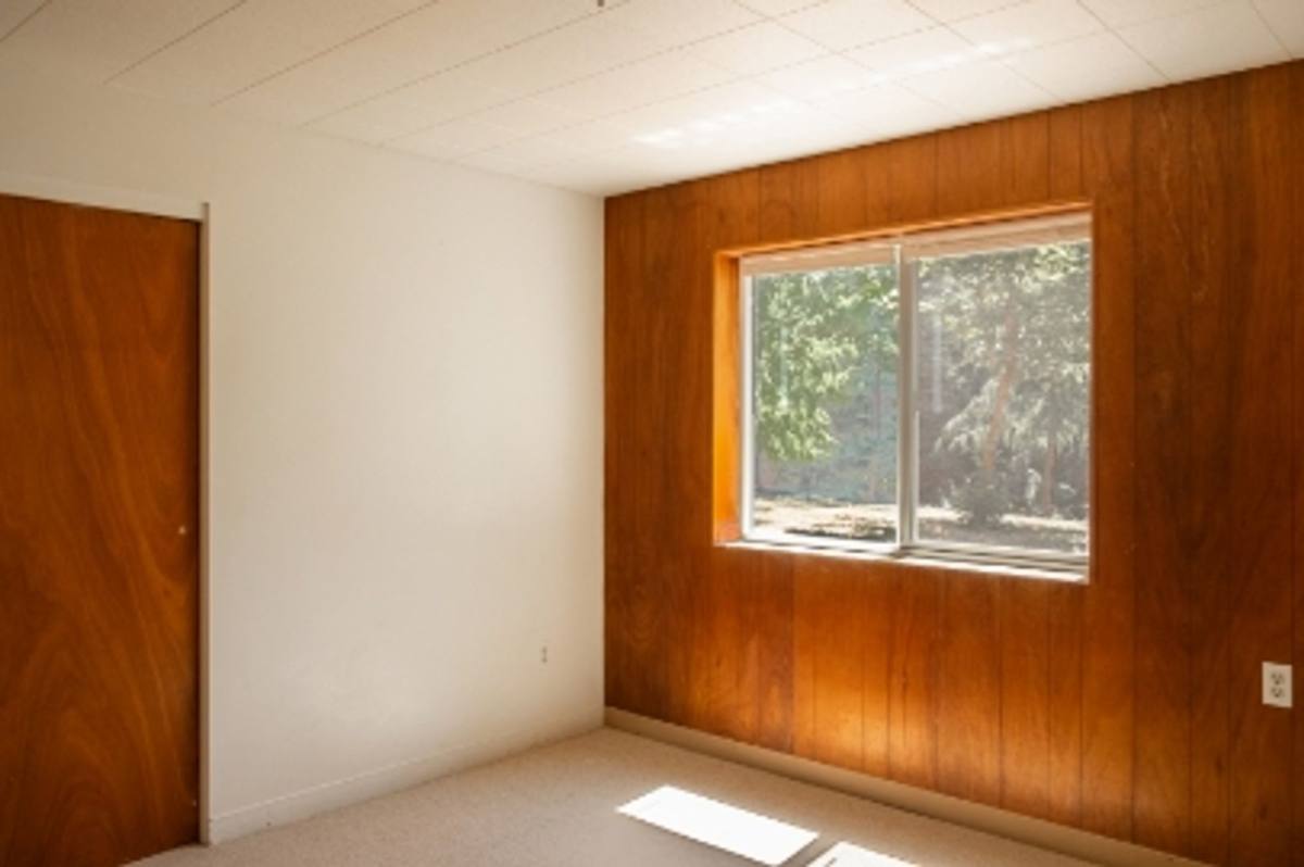 Apartment for rent at 412 N Fir St, Genesee, ID 83832