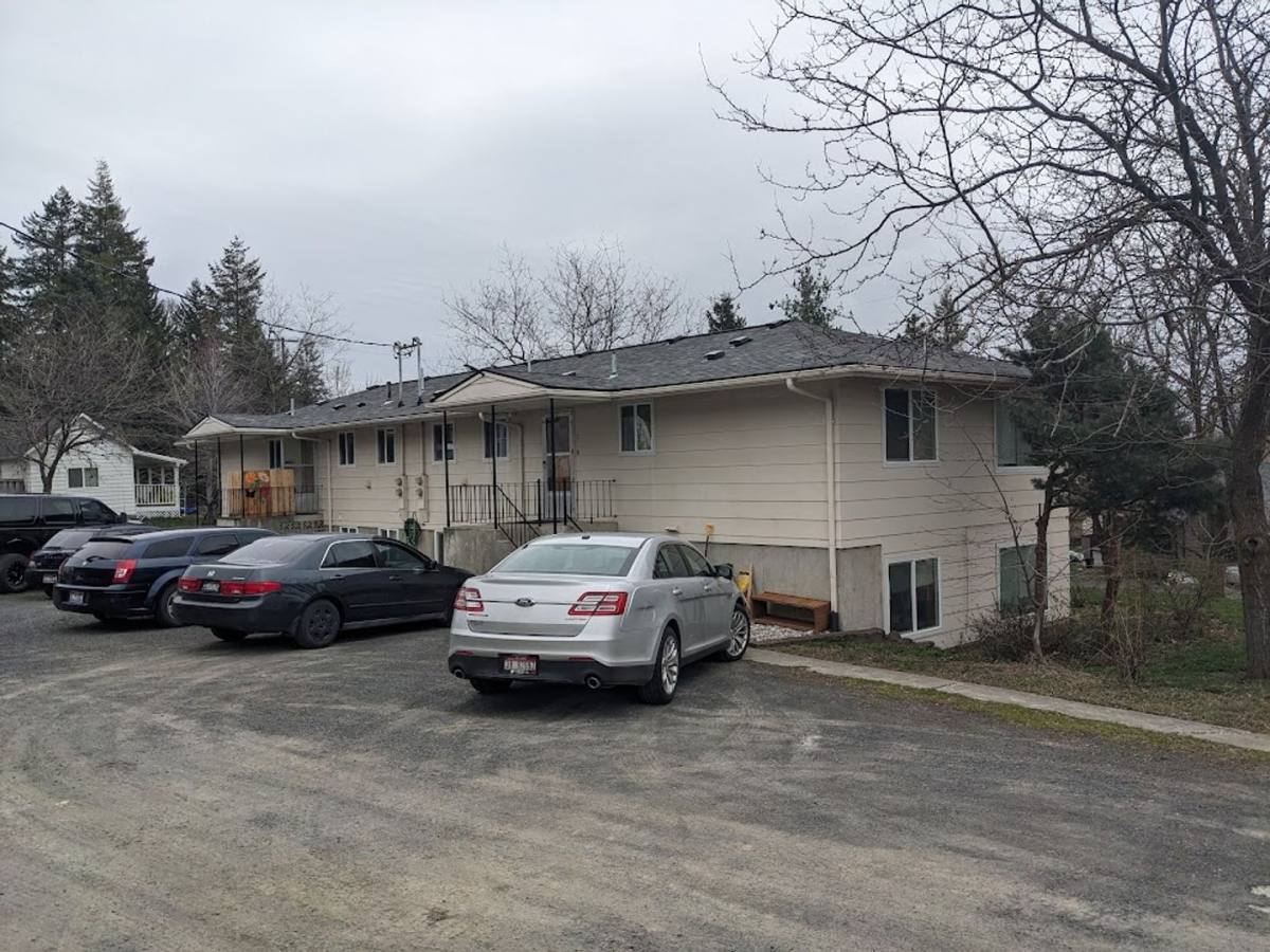 Apartment for rent at 412 N Fir St, Genesee, ID 83832