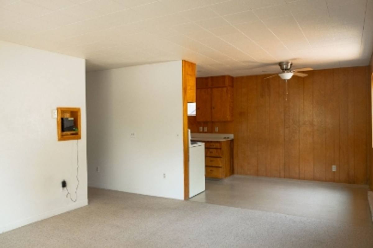 Apartment for rent at 412 N Fir St, Genesee, ID 83832