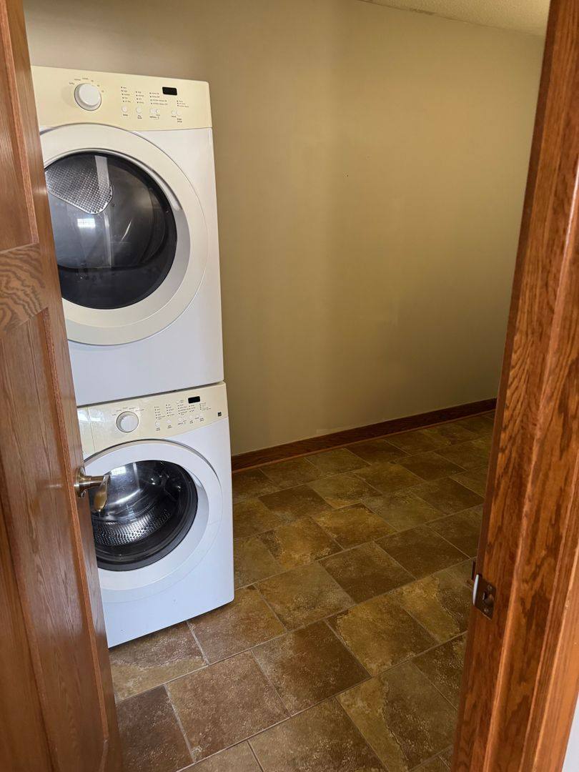 Apartment for rent at 6500 University Ave, Windsor Heights, IA 50324