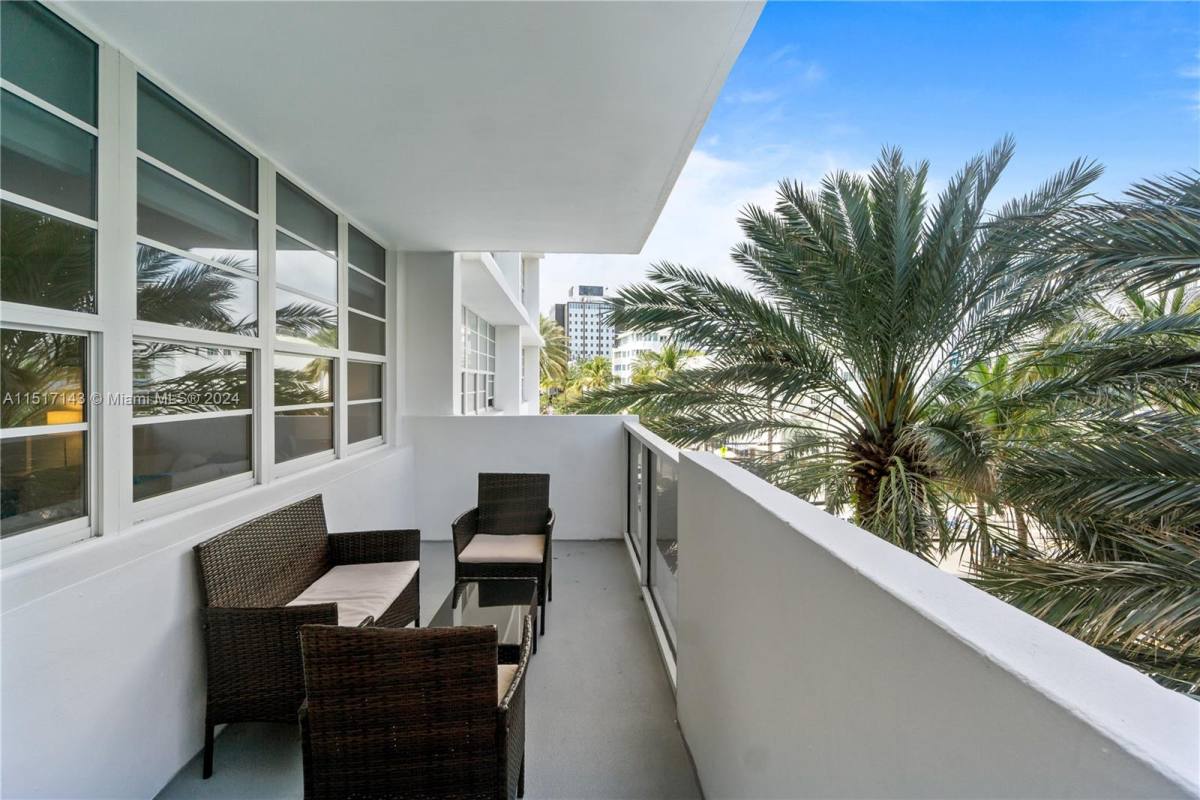 Apartment for rent at 100 Lincoln Rd #312, Miami Beach, FL 33139