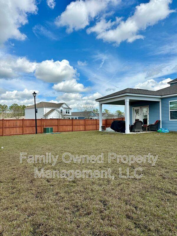 House for rent at 519 Donnas View Way, Summerville, SC 29486