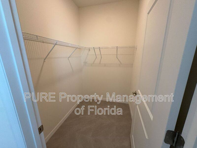 House for rent at 4122 NW 48th Terrace Rd, Ocala, FL 34482