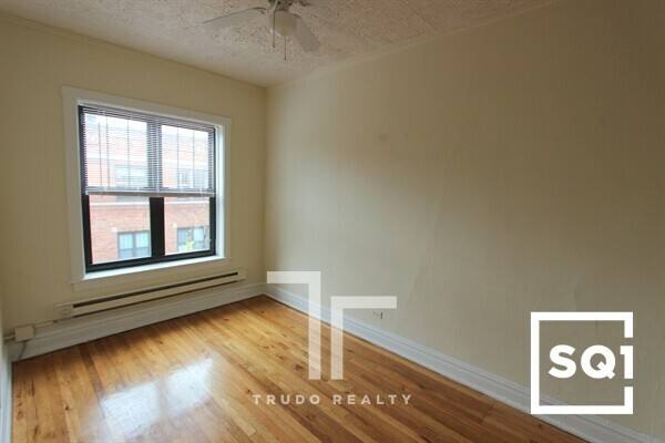 Apartment for rent at 622 W Cornelia Ave #630-5, Chicago, IL 60657
