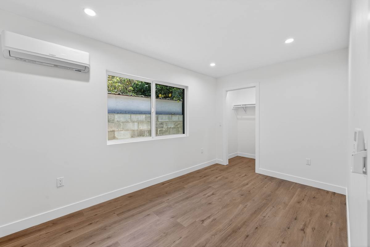Townhouse for rent at 680 E 45th St, Los Angeles, CA 90011