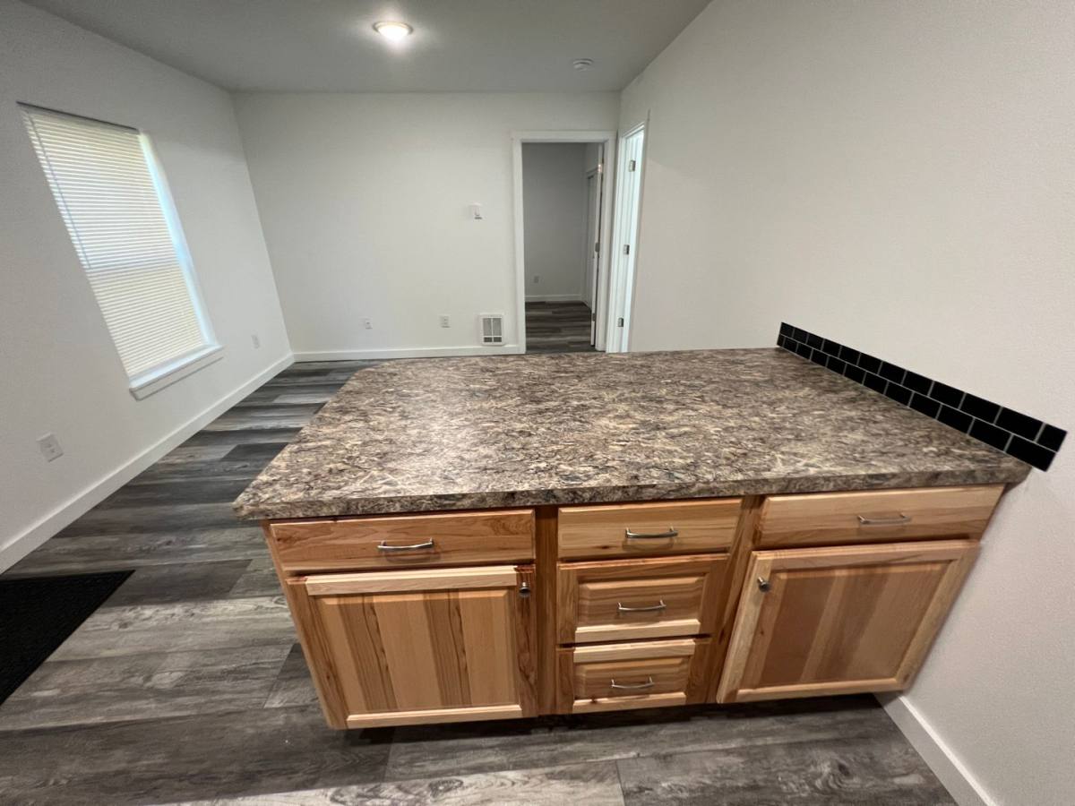 Apartment for rent at 583 N Main, Toledo, OR 97391