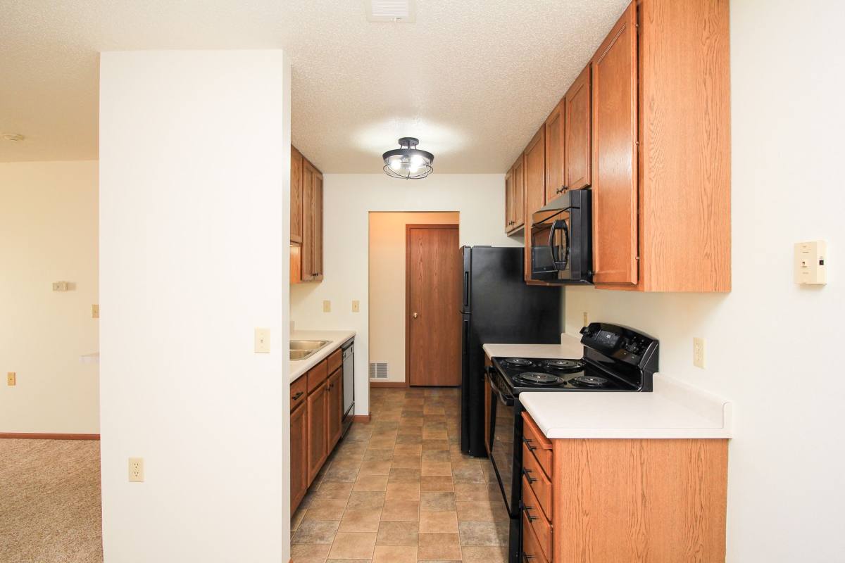 Apartment for rent at 6600 W 43rd Place, Sioux Falls, SD 57106