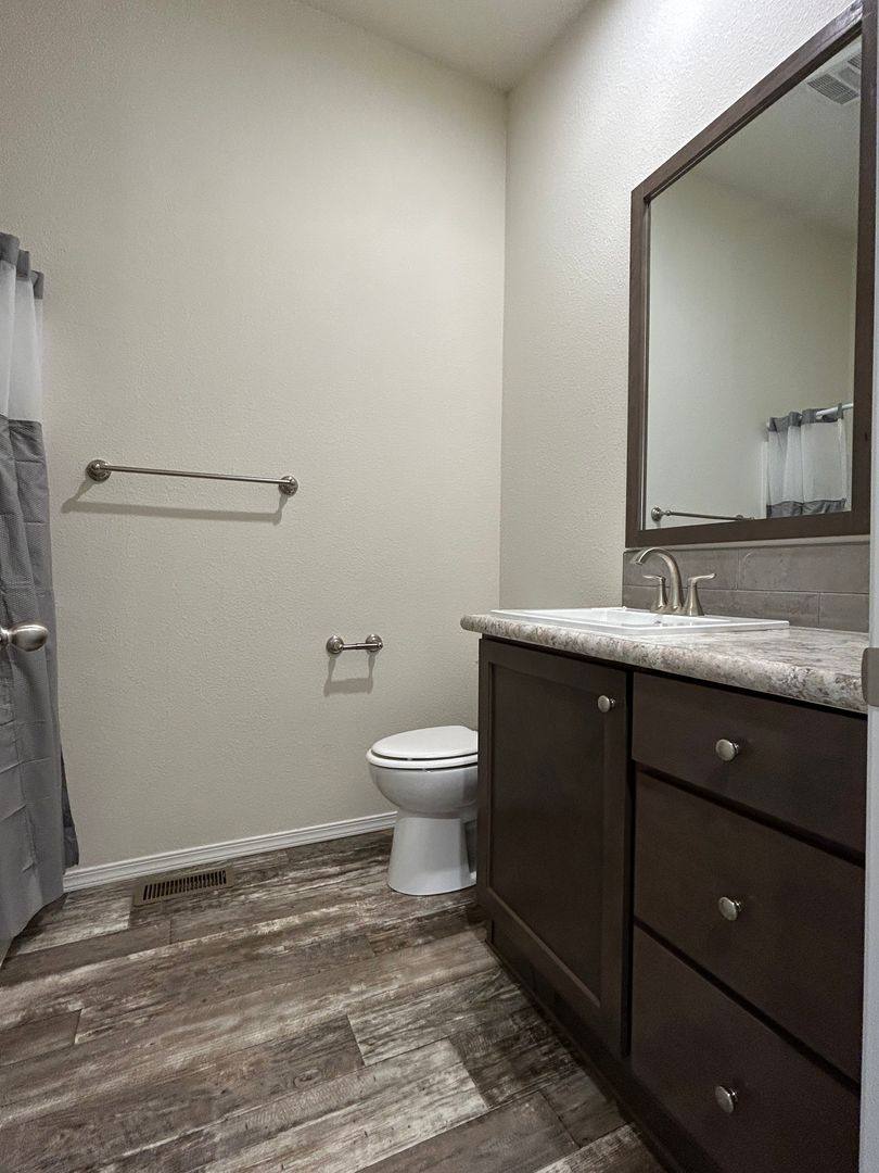 Apartment for rent at 19017-19023 Powers Creek Loop Rd, Silverton, OR 97381