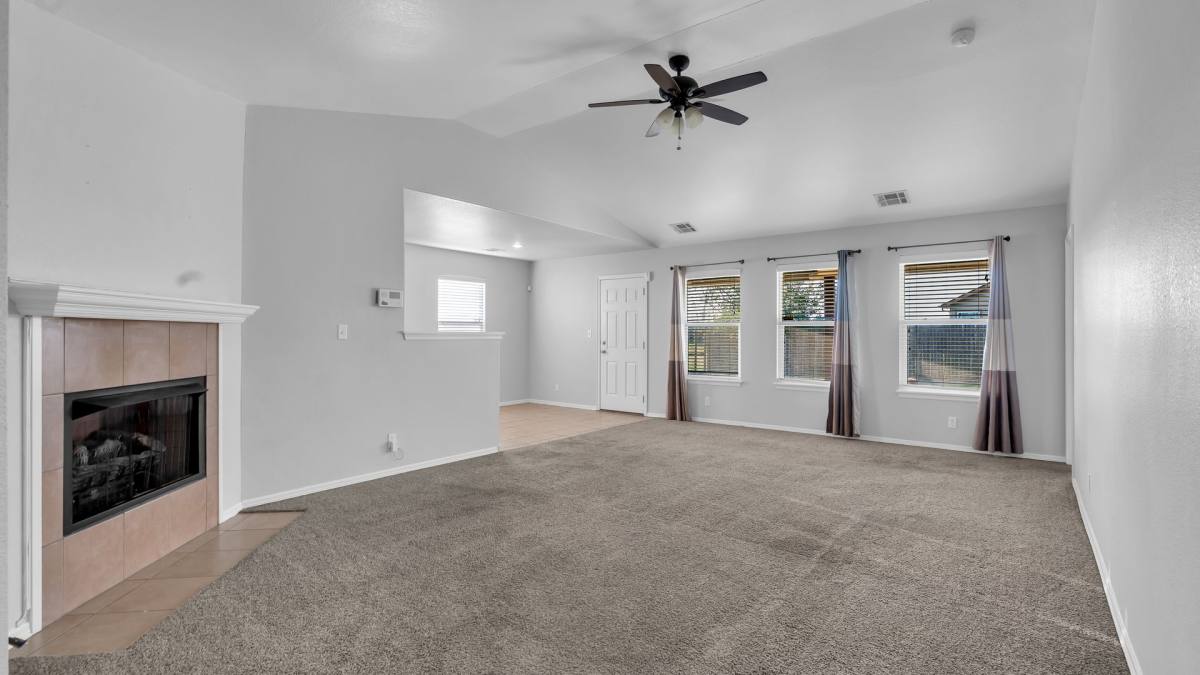 House for rent at 14709 E 107th Place, Owasso, OK 74055
