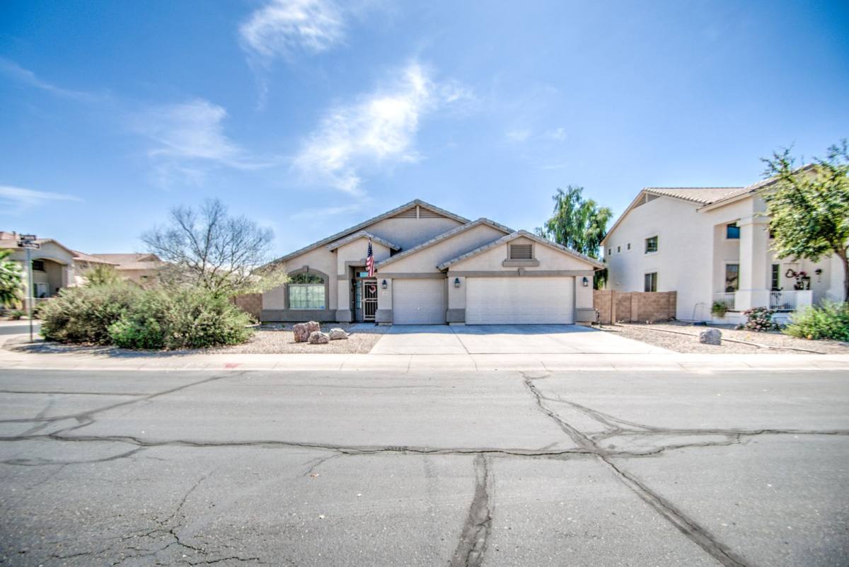 House for rent at 43205 W Roth Rd, Maricopa, AZ 85138