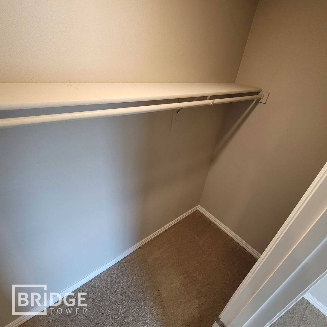 Townhouse for rent at 1220 Sunnyvale Lane, Burleson, TX 76028