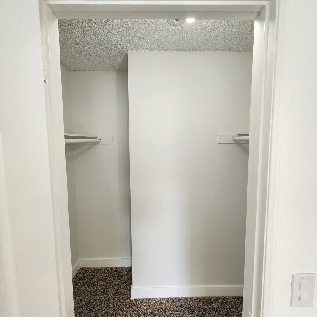Apartment for rent at 24724 Valley St, Newhall, CA 91321