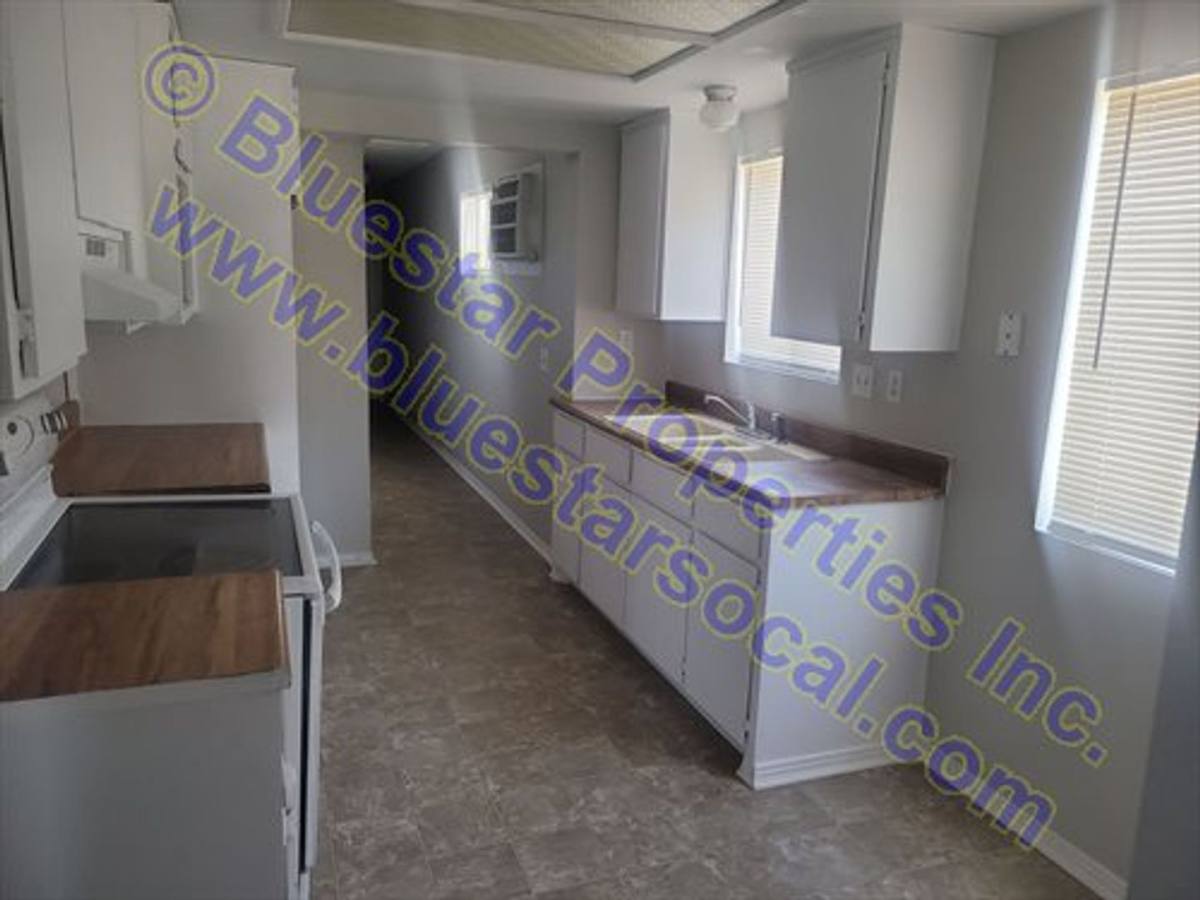 House for rent at 15469 Hesperia Rd, Victorville, CA 92395