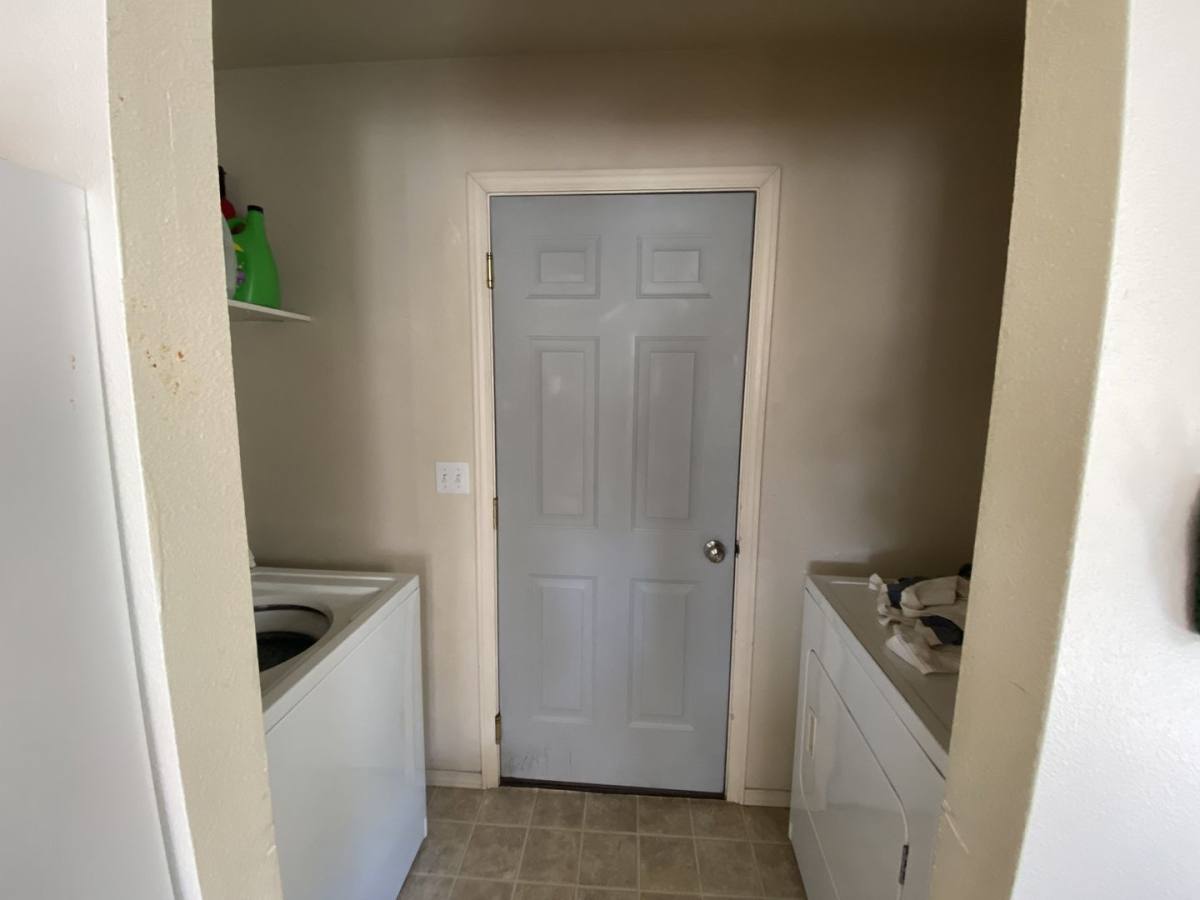 Apartment for rent at 857 N Garfield St, Moscow, ID 83843