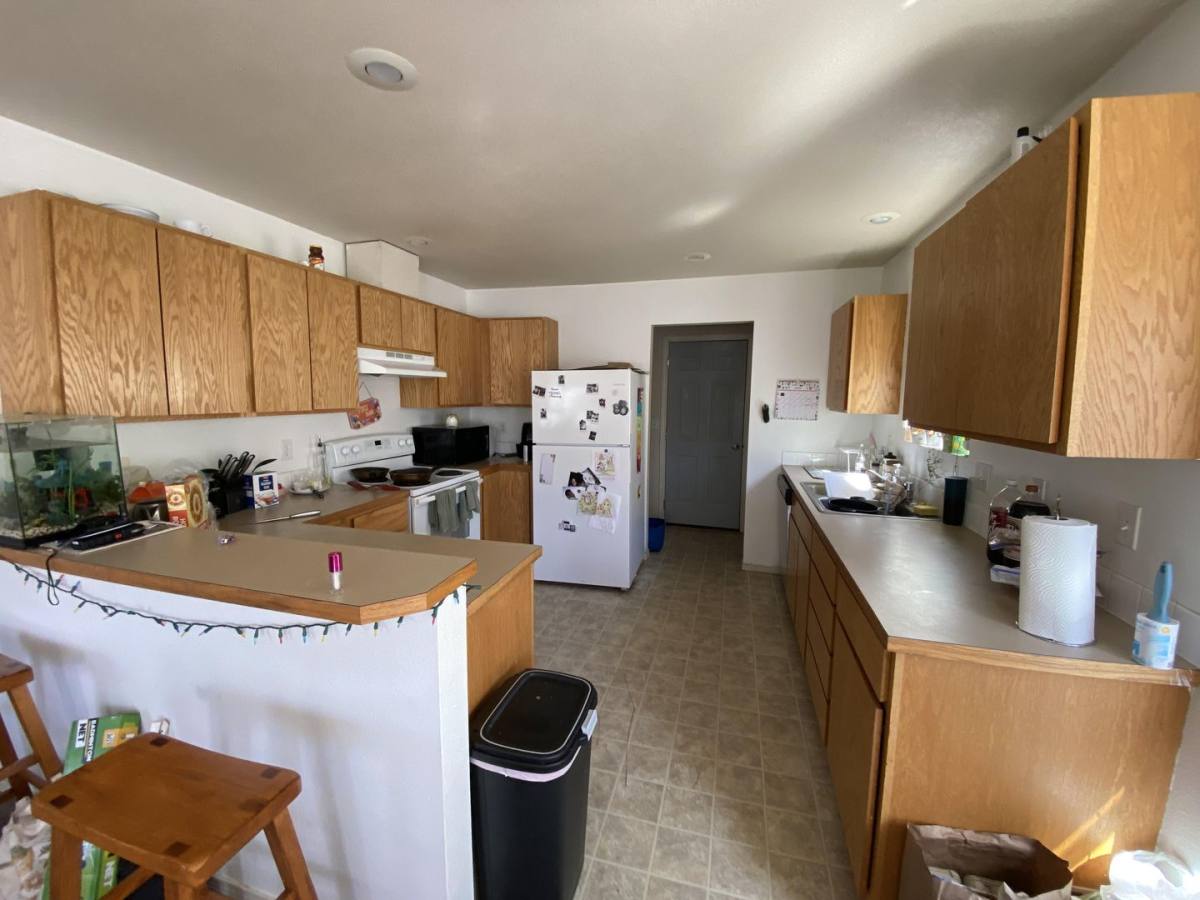 Apartment for rent at 857 N Garfield St, Moscow, ID 83843