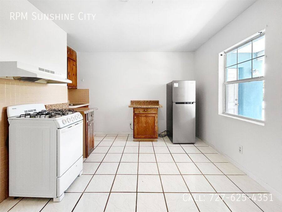 Apartment for rent at 10464 106th Ave N #2, Largo, FL 33773