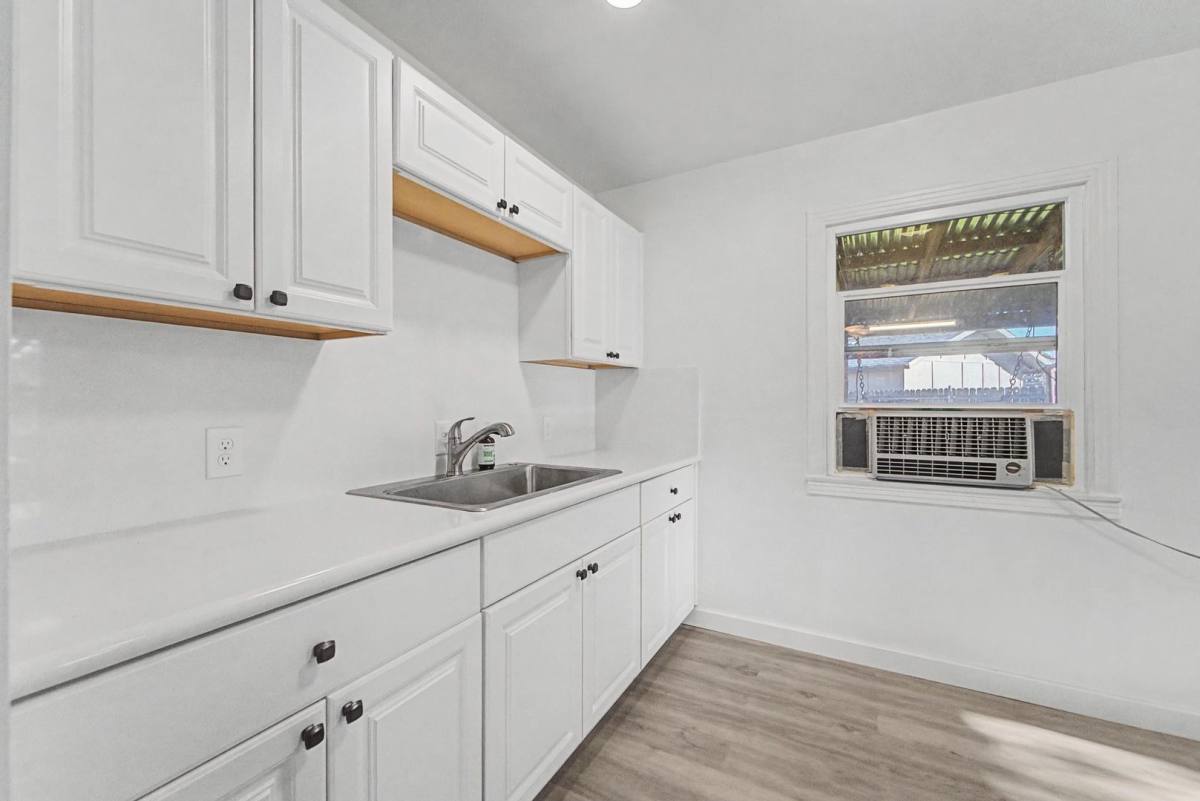 House for rent at 268 Del Monte Ave, Yuba City, CA 95991