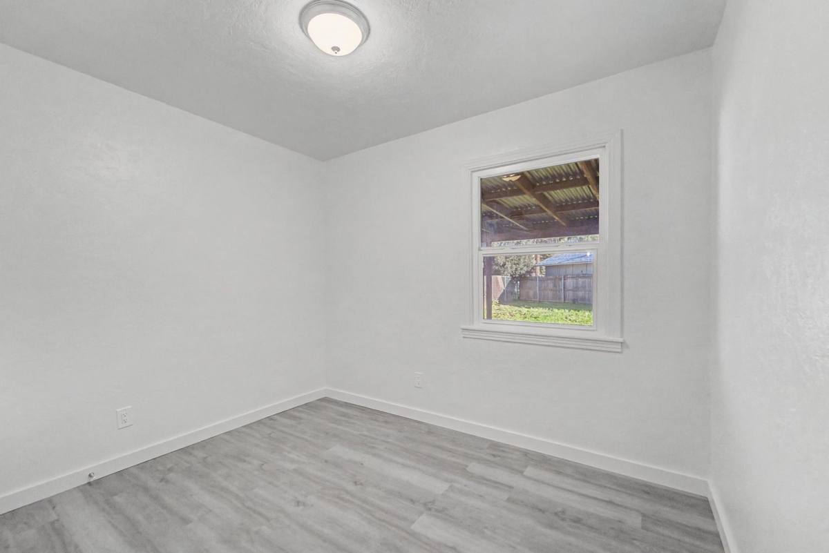 House for rent at 268 Del Monte Ave, Yuba City, CA 95991