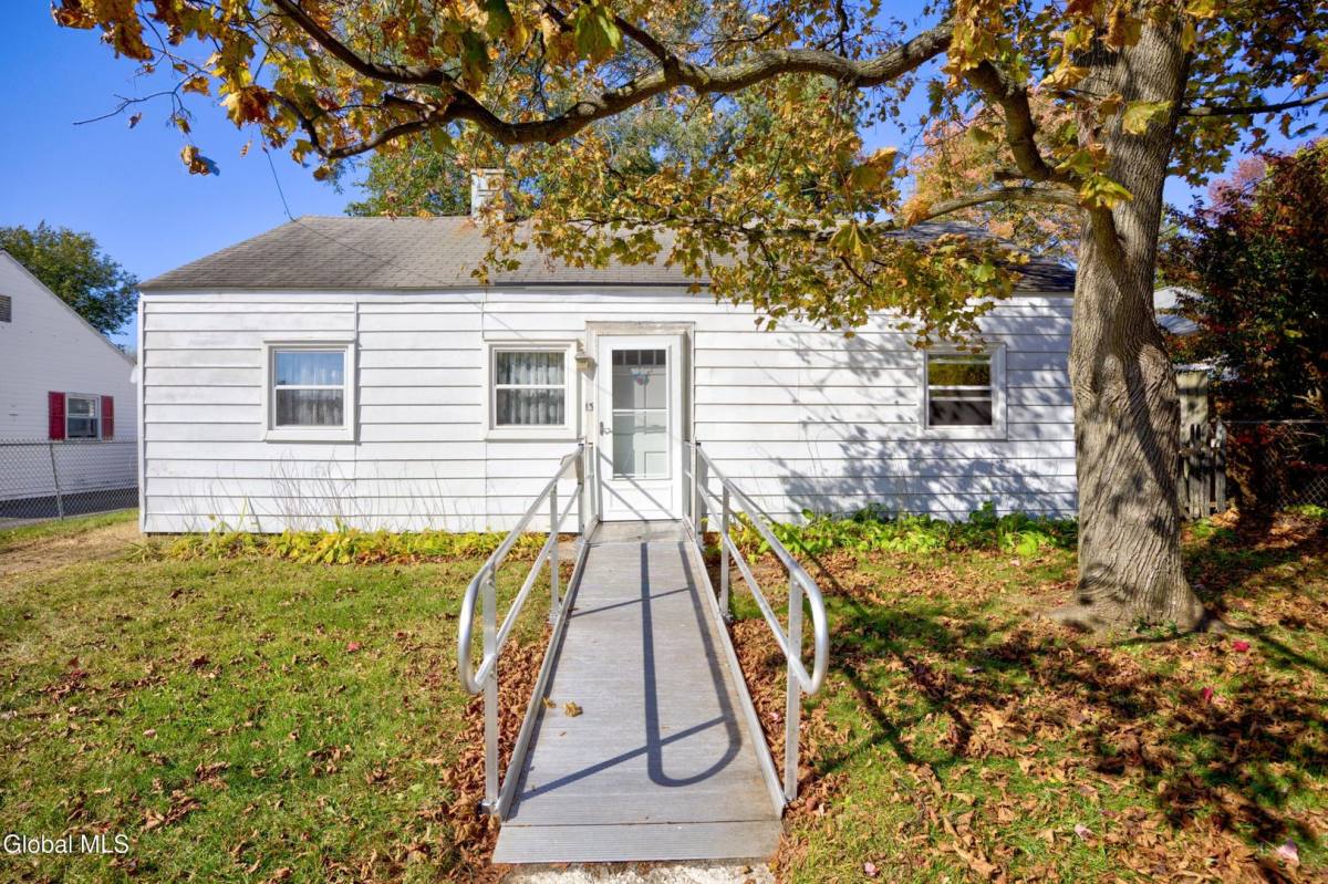 House for rent at 13 Hawley Ave, Albany, NY 12205
