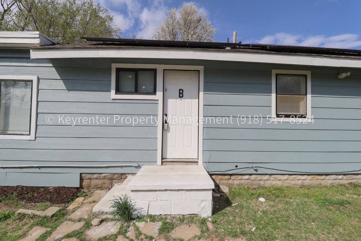Apartment for rent at 732 N Victor Ave, Tulsa, OK 74110
