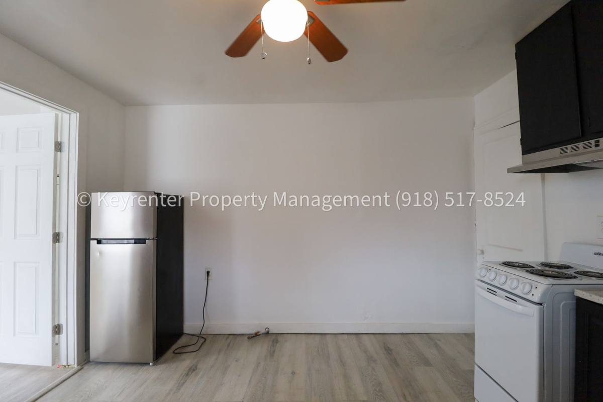 Apartment for rent at 732 N Victor Ave, Tulsa, OK 74110