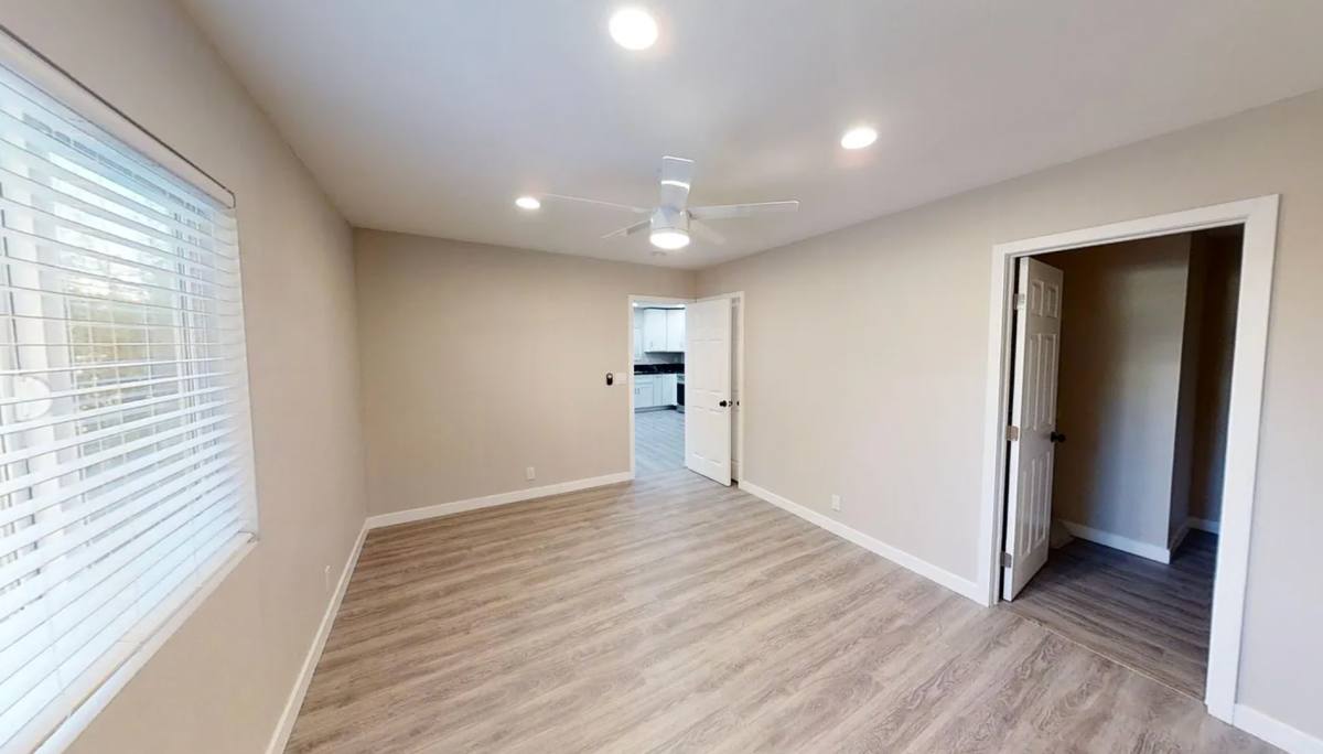 Apartment for rent at 5354-5356 E Falls View Dr, San Diego, CA 92115