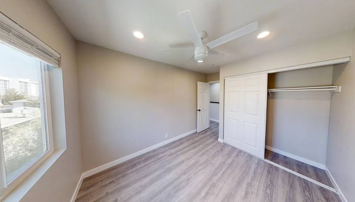 Apartment for rent at 5354-5356 E Falls View Dr, San Diego, CA 92115
